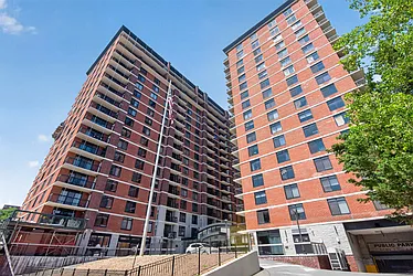 700 1st Street, #15F