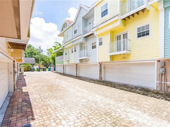 827 Grove St N, Saint Petersburg, FL 33701