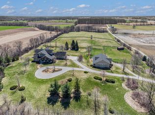 5665 Braun Rd, Saline, MI 48176