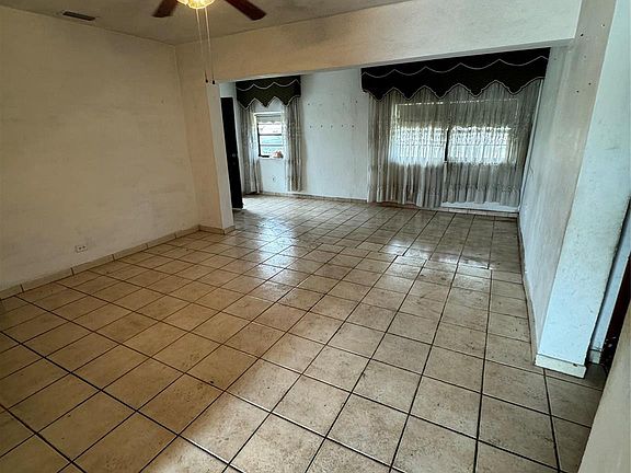 5th image of 16441 NW 19th Avenue