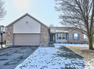 159 Concord Farm Rd, Englewood, OH 45322