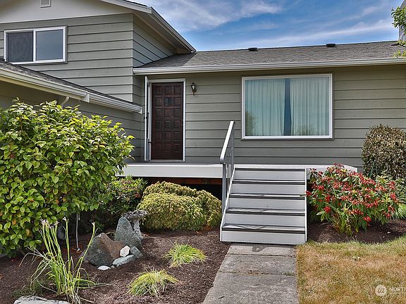 3rd image of 4687 Elsica Drive