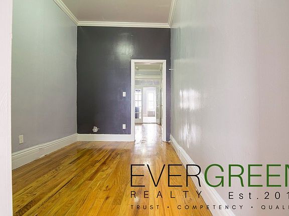 4th image of 229 Wyckoff Ave APT 2R