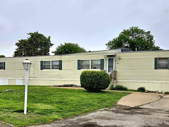 509 W Agency Rd Trailer 50, West Burlington, IA 52655