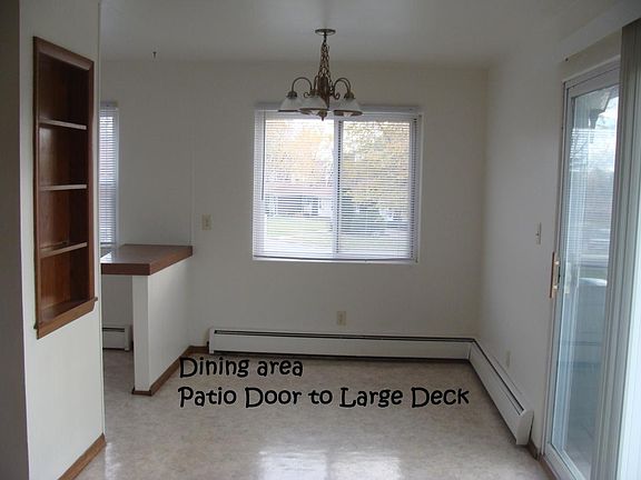 2nd image of 1024 Hunt Ave APT 8