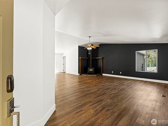 5th image of 23430 Fisk Road E