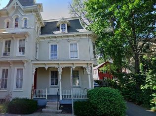 63 E Oakland Ave #3B, Doylestown, PA 18901