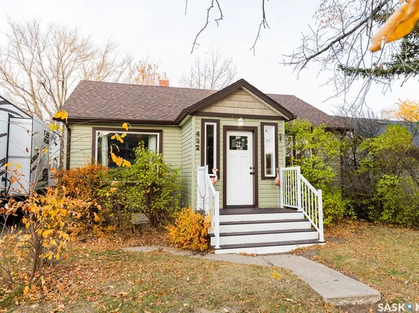 422 Alberta Avenue, Kerrobert, SK S0L 1R0