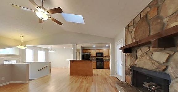 2nd image of 1234 Woodbine Ave