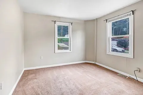 139 Peabody St #1 — Photo 7