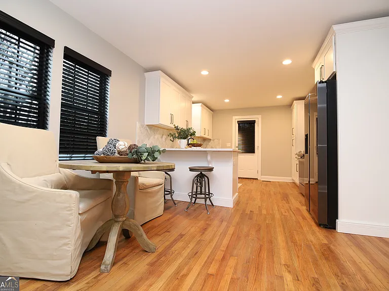 1007 Vernon St #B — Photo 8