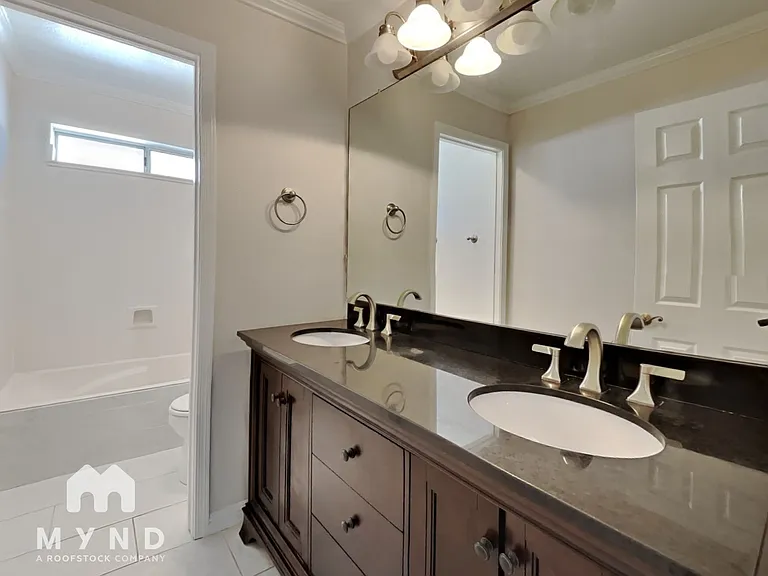 5623 E Grandview Rd — Photo 30