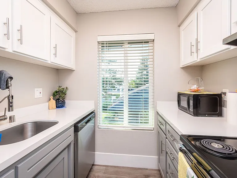 Aspire Arden Apartments — Photo 32