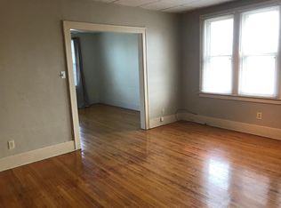 1374 Maryland St APT 2N, Grosse Pointe, MI 48230
