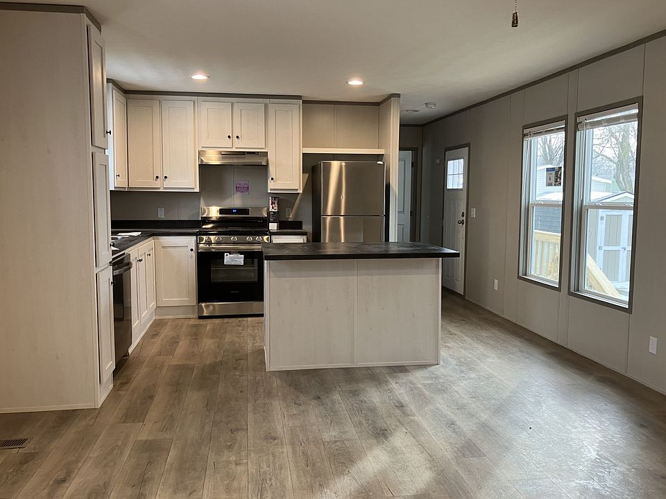 1st image of 3000 Tuttle Creek Blvd Lot 440