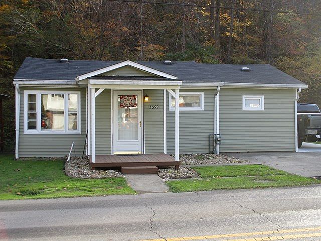 1st image of 3692 Pleasant Ave