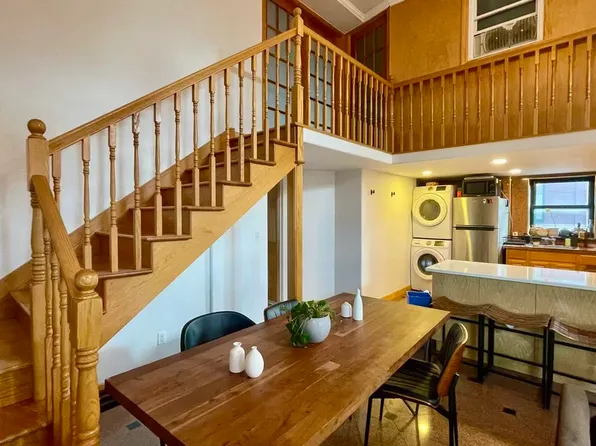 207 Bowery image 6 of 6