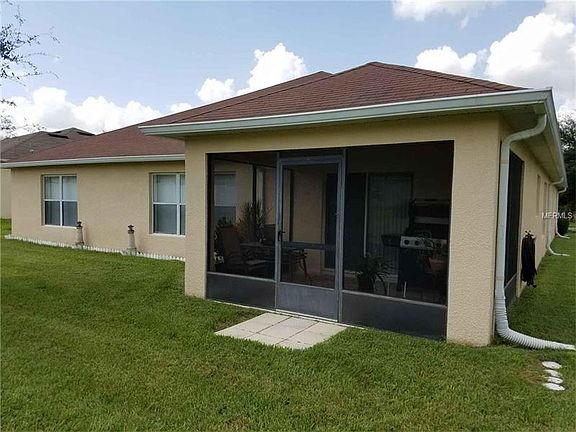 3rd image of 3237 Saint Croix Ln