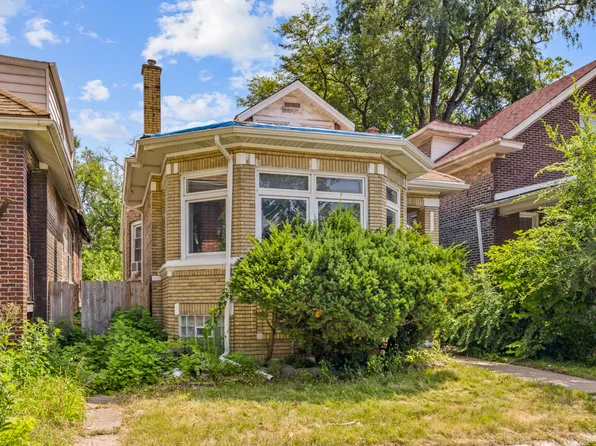 7927 S Ridgeland Ave, Chicago, IL 60617