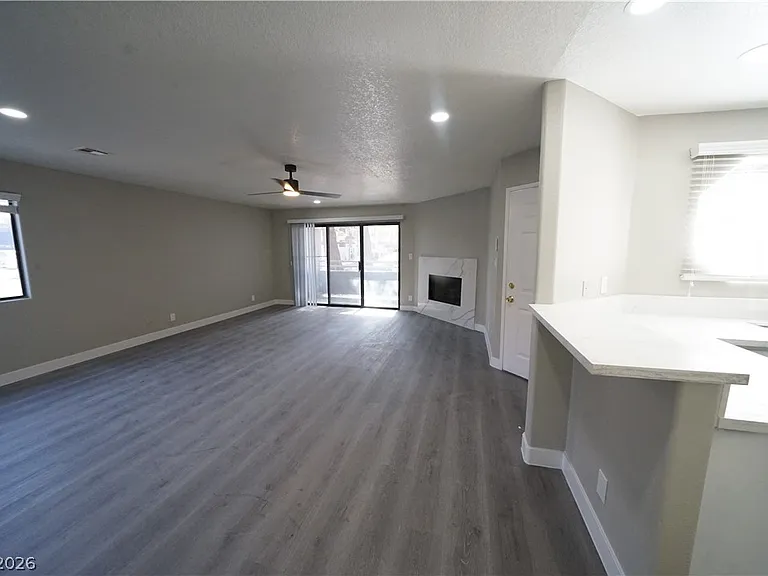 5022 S Rainbow Blvd #105 — Photo 7
