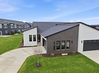 396 Aldon Cir, Green Bay, WI 54304