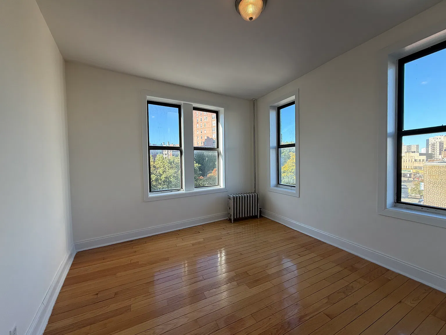 1 bed, $1,665 — Photo 4