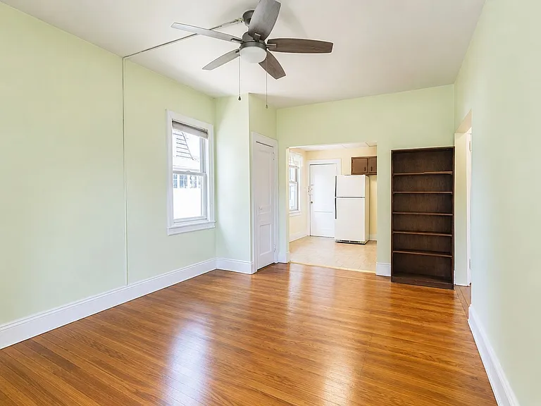 25 Cove Street — Photo 2