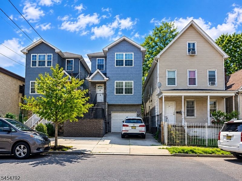 1st image of 808 Livingston St