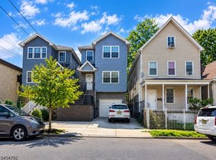 808 Livingston St, Elizabeth City, NJ 07201