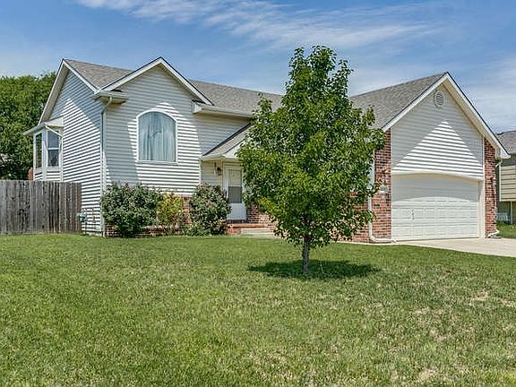2nd image of 2611 N Mainsgate Dr