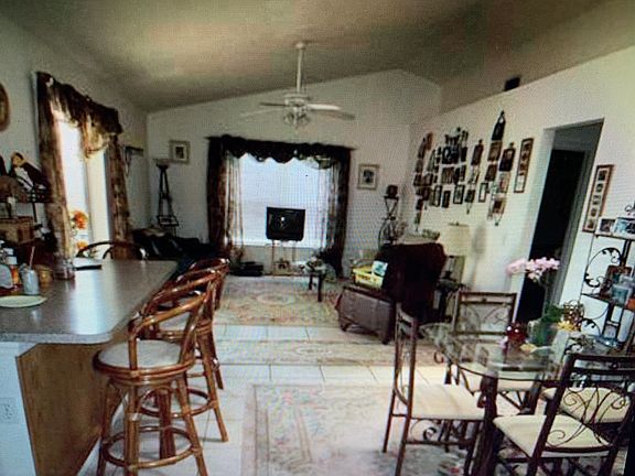 4th image of 3109 SW Cathedral St