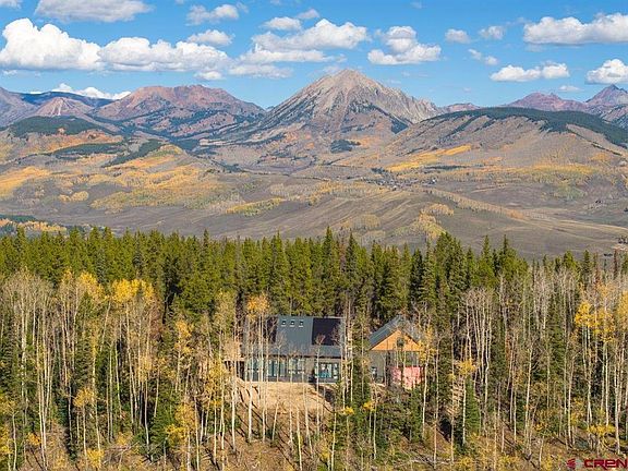 3rd image of 997 Saddle Ridge Road