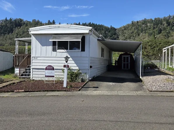 512 Shadow Ranch Ln, Roseburg, OR 97470