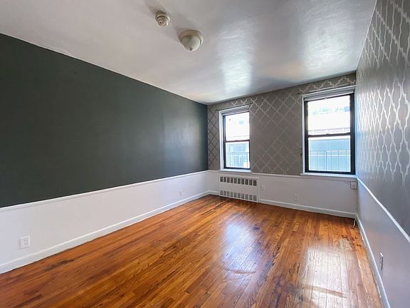 2nd image of 568 9th Ave #6