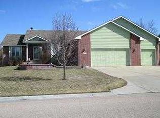 932 N Firefly St, Wichita, KS 67235