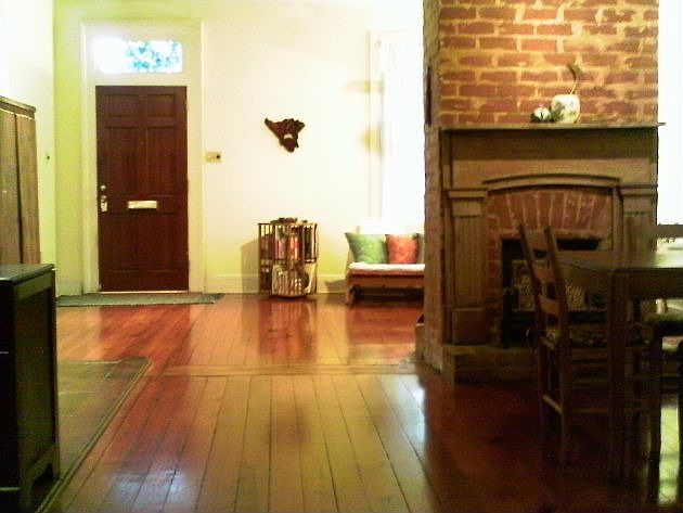 2nd image of 613 Constantinople St