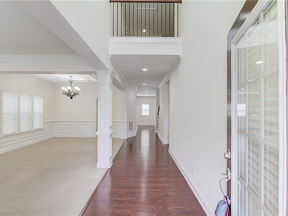 4th image of 5707 Stow Dr