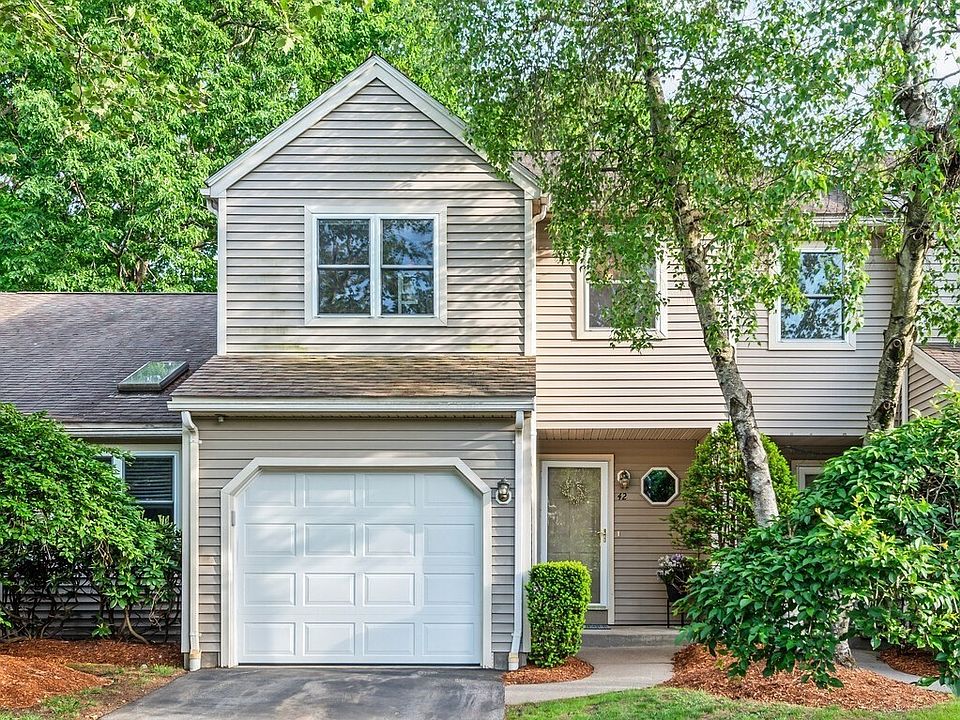 1st image of 42 John Dr