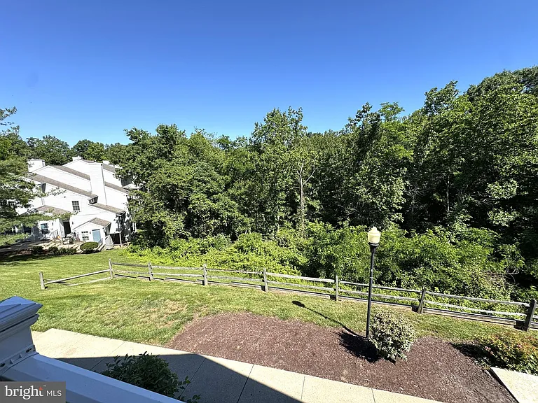 8704 Cumbria Ct #C — Photo 28
