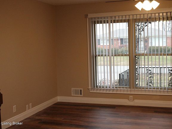 4th image of 5513 Arid Ln