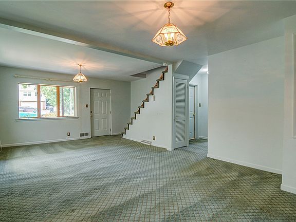 5th image of 540 W Main St