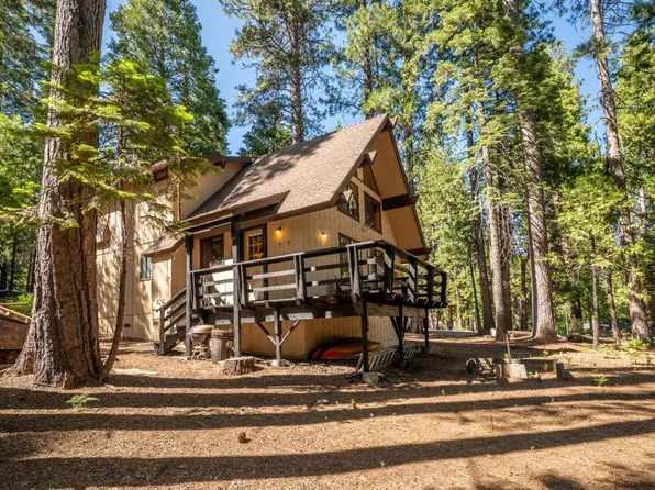 1412 Pawnee Dr, Arnold, CA 95223