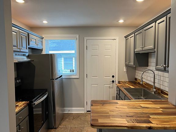 5th image of 1114 Straightway Ave #B