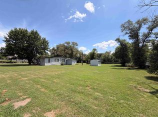 739 W 55th St S, Wichita, KS 67217