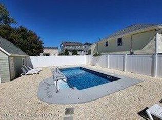 211 Arnold Ave, Point Pleasant Beach, NJ 08742