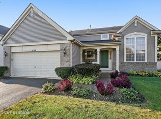 21319 Prestwick Dr, Crest Hill, IL 60403