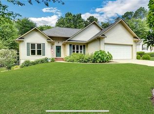 3770 Meadow Crest Way, Cumming, GA 30040