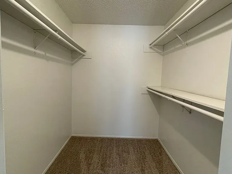 Ashley Crest — Photo 34