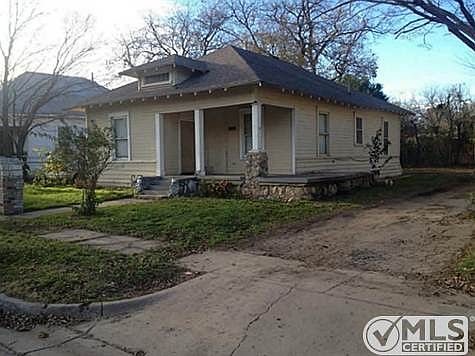 2nd image of 1202 NW 14th St