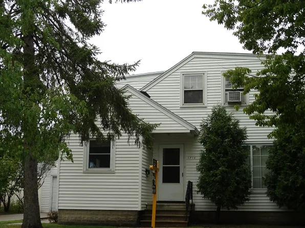 1716 21st St S, La Crosse, WI 54601